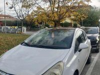 Usata Opel Corsa Enjoy 80 CV (58 kW) 2010 Berlina