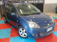 Usata Ford Fiesta 75 CV (55 kW) 2008 Blu Utilitaria