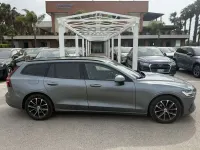 Usata Volvo V60 Business Edition 150 CV (110 kW) 2020 Grigio Station wagon