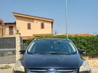 Usata Ford Kuga 140 CV (102 kW) 2013 Nero SUV