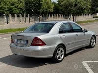 Usata Mercedes C270 Avantgarde 170 CV (125 kW) 2004 Giallo Berlina