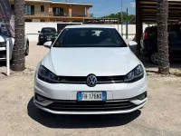 Usata VW Golf VII Highline 116 CV (85 kW) 2017 Grigio Berlina
