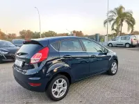 Usata Ford Fiesta Titanium 95 CV (69 kW) 2016 Blu Utilitaria