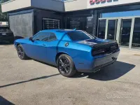 Usata Dodge Challenger SXT 309 CV (227 kW) 2023 Azzurro metallizzato Coupé