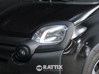 Usata Fiat Panda Cross Cross 70 CV (51 kW) 2025 Nero cinema Utilitaria