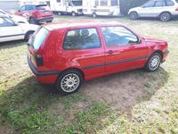 Usata VW Golf III 75 CV (55 kW) 1992 Rosso Utilitaria