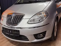 Usata Lancia Musa 120 CV (88 kW) 2011 Argento Monovolume