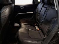 Käytetty Jeep Compass Limited 131 HP (96 kW) 2021 Musta Katumaasturi