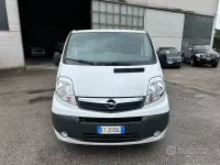 Usata Opel Vivaro 114 CV (83 kW) 2014 Bianco Monovolume