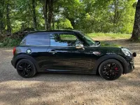 Begagnad Mini John Cooper Works Hype 231 HK (169 kW) 2018 Grön Halvkombi