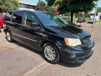 Usata Lancia Voyager Platinum 163 CV (119 kW) 2013 Nero Monovolume