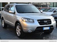 Usata Hyundai Santa Fe Dynamiq 154 CV (113 kW) 2006 Argento SUV