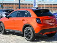 Nuova Fiat 600 La Prima 101 CV (74 kW) 2025 Blu SUV