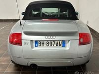 Usata Audi TT Roadster 180 CV (132 kW) 2000 Grigio Cabrio