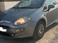 Usata Fiat Punto 77 CV (56 kW) 2010 Grigio Berlina