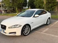 Usata Jaguar XF 200 CV (147 kW) 2014 Bianco Berlina