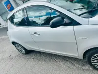 Usata Lancia Ypsilon 69 CV (50 kW) 2014 Grigio Utilitaria