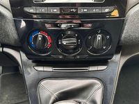 Usata Lancia Ypsilon Gold 69 CV (50 kW) 2021 Grigio Utilitaria