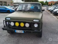 Usata Lada niva 81 CV (59 kW) 2004 Verde SUV