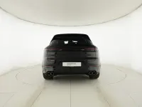 Usata Porsche Cayenne 2025 0e nero cromite metallizzato SUV
