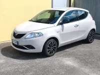 Usata Lancia Ypsilon 95 CV (69 kW) 2017 Bianco Utilitaria