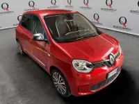 Usata Renault Twingo Techno 60 kW (82 CV) 2023 Rosso Utilitaria