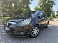 Usata Opel Corsa Edition 86 CV (63 kW) 2011 Utilitaria
