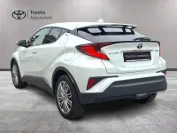 Usata Toyota C-HR Lounge 122 CV (89 kW) 2023 Bianco SUV