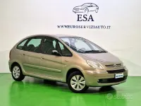 Usata Citroën Xsara Picasso Exclusive 109 CV (80 kW) 2006 Argento Monovolume