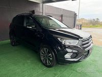 Usata Ford Kuga ST-Line 150 CV (110 kW) 2019 Nero SUV