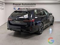 Usata BMW 520 M Sport 197 CV (144 kW) 2025 Blu/azzurro Station wagon