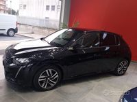 Usata Peugeot 208 Allure 75 CV (55 kW) 2022 Nero Utilitaria