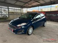 Usata Ford Fiesta 75 CV (55 kW) 2013 Blu Utilitaria