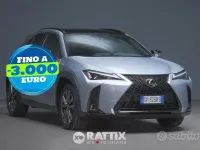 Usata Lexus UX 250h 146 CV (107 kW) 2024 Sonic platinum tetto nero SUV