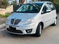 Usata Lancia Musa 77 CV (56 kW) 2010 Grigio Monovolume