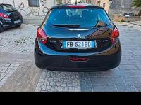 Usata Peugeot 208 2015 Utilitaria