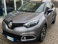 Usata Renault Captur 90 CV (66 kW) 2015 Grigio SUV