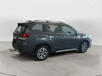 Usata Subaru Forester 150 CV (110 kW) 2020 Grigio SUV