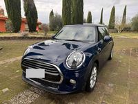 Usata Mini Cooper D 116 CV (85 kW) 2019 Blu/azzurro Utilitaria