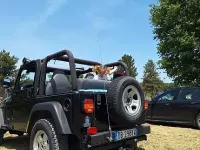 Usata Jeep Wrangler 118 CV (86 kW) 1997 Nero SUV