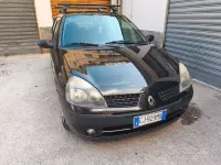 Usata Renault Clio II 82 CV (60 kW) 2003 Grigio Berlina