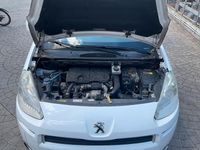 Usata Peugeot TePee Active 92 CV (67 kW) 2013 Bianco Monovolume