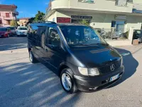 Usata Mercedes V220 122 CV (89 kW) 2002 Nero Monovolume