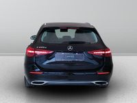 Usado Mercedes 220 200 CV (147 kW) 2021 Negro Familiar