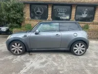 Usata Mini Cooper S 184 CV (135 kW) 2010 Grigio Utilitaria
