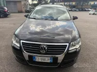 Usata VW Passat Highline 140 CV (102 kW) 2006 Nero Station wagon