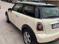 Begagnad Mini ONE 75 HK (55 kW) 2010 Vit Halvkombi