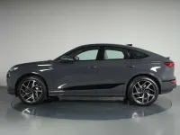 Nuova Audi Q6 Sportback e-tron S-Line 284 kW (387 CV) 2026 Grigio magnete SUV