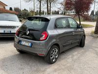 Gebraucht Renault Twingo Equilibre 65 PS (47 kW) 2024 Grau Kleinwagen