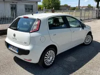 Usado Fiat Punto Evo S 75 CV (55 kW) 2011 Blanco Utilitario